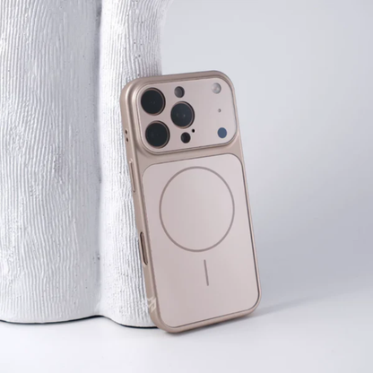 Capa Protetora NILZIN Glass MagSafe: Design iPhone 17, Proteção Completa e Estilo